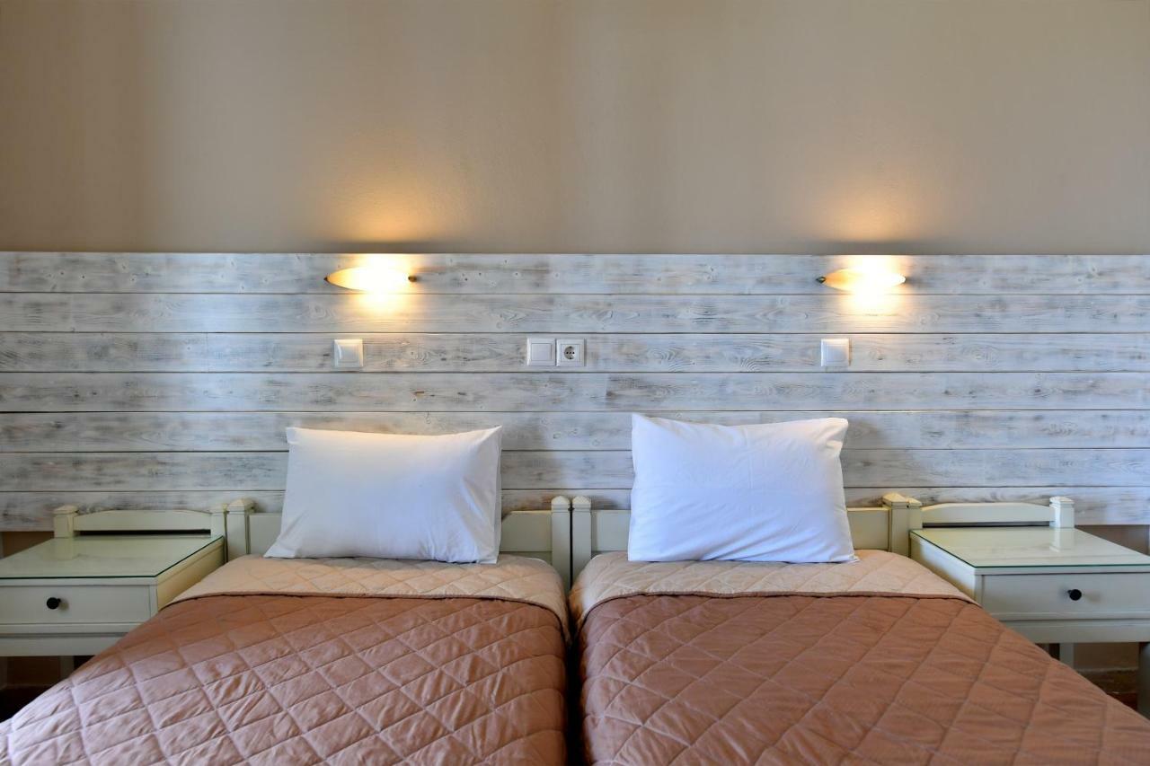 Hotel Mary Науса Экстерьер фото